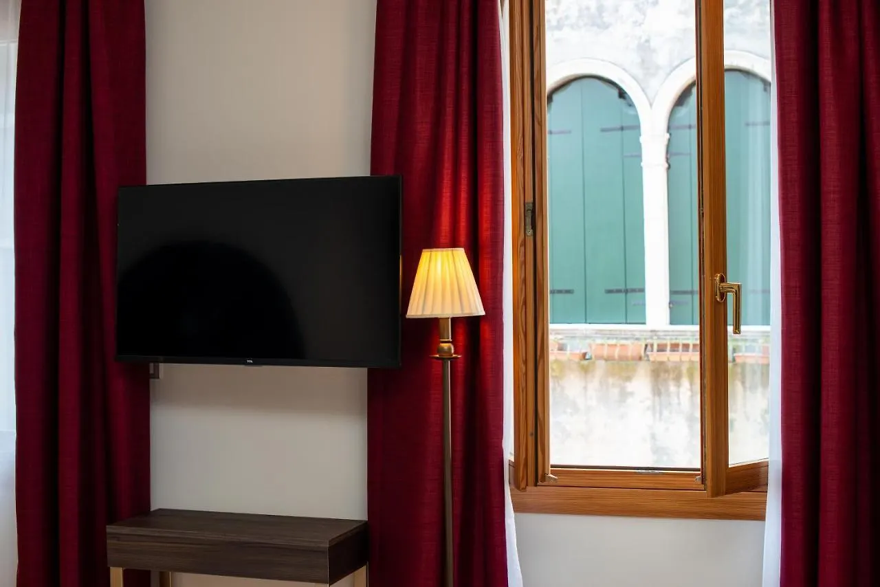 Palazzina Fortuny Venice Bed & Breakfast
