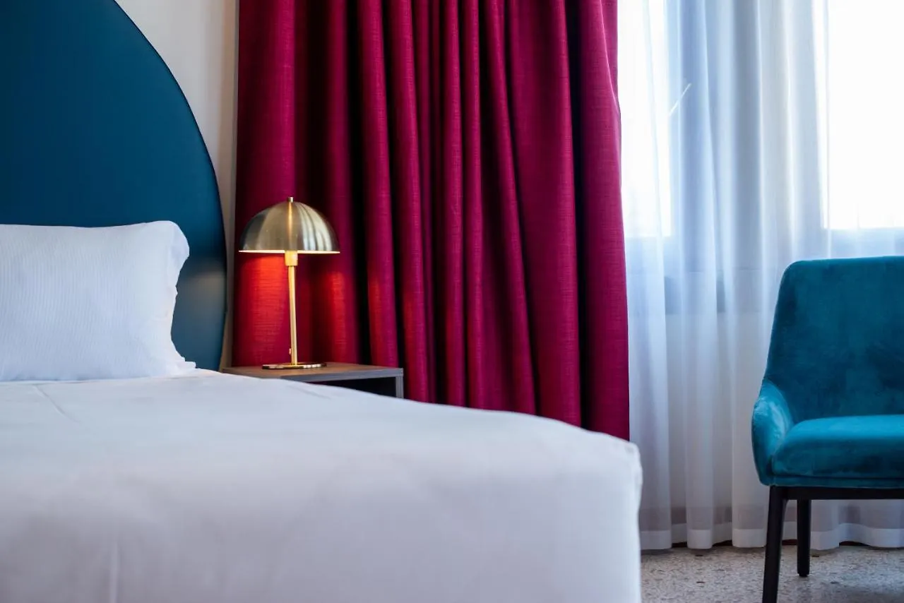 Palazzina Fortuny Venice 3*,